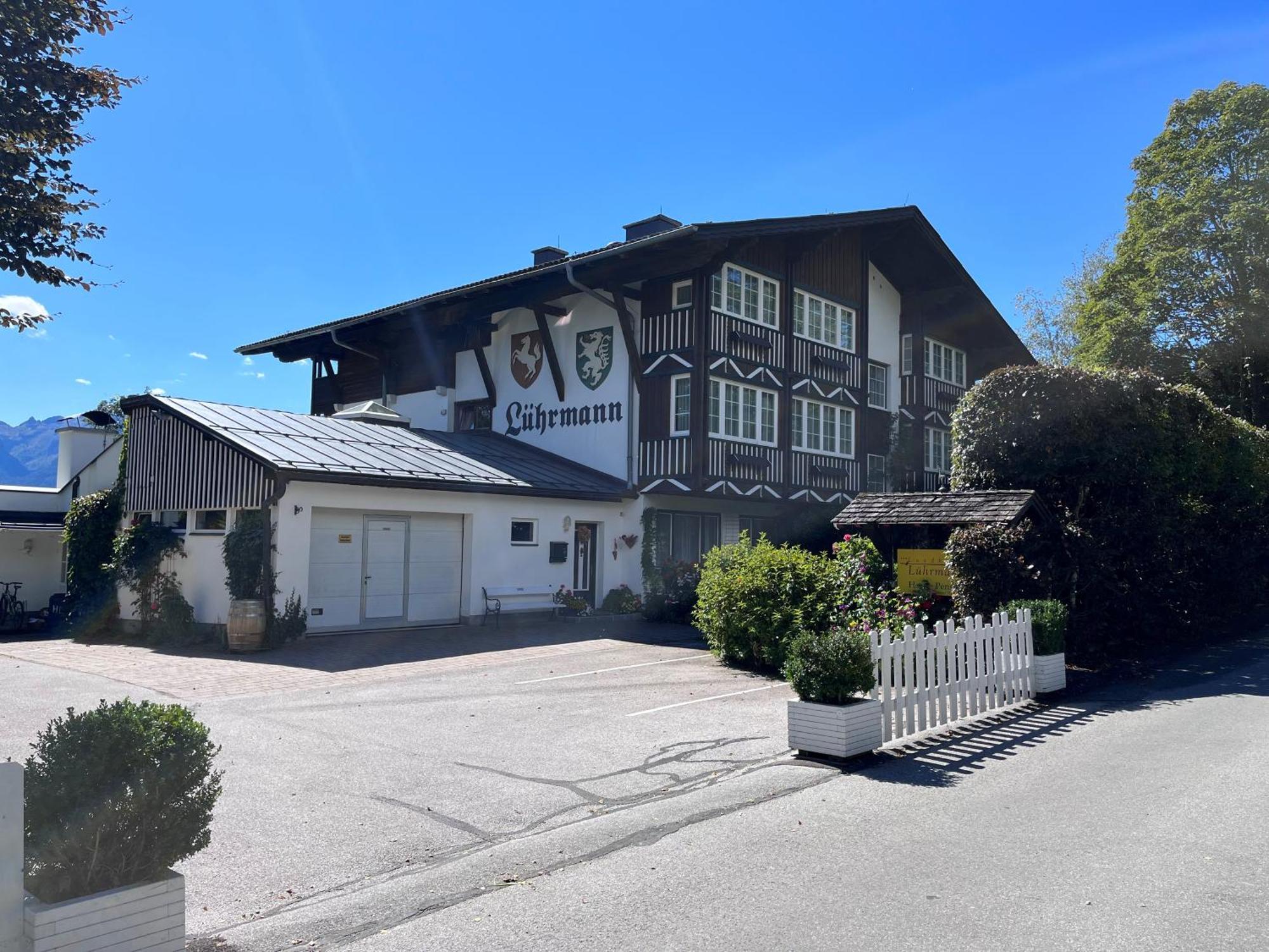 Landhaus Luehrmann Ramsau am Dachstein Exterior photo